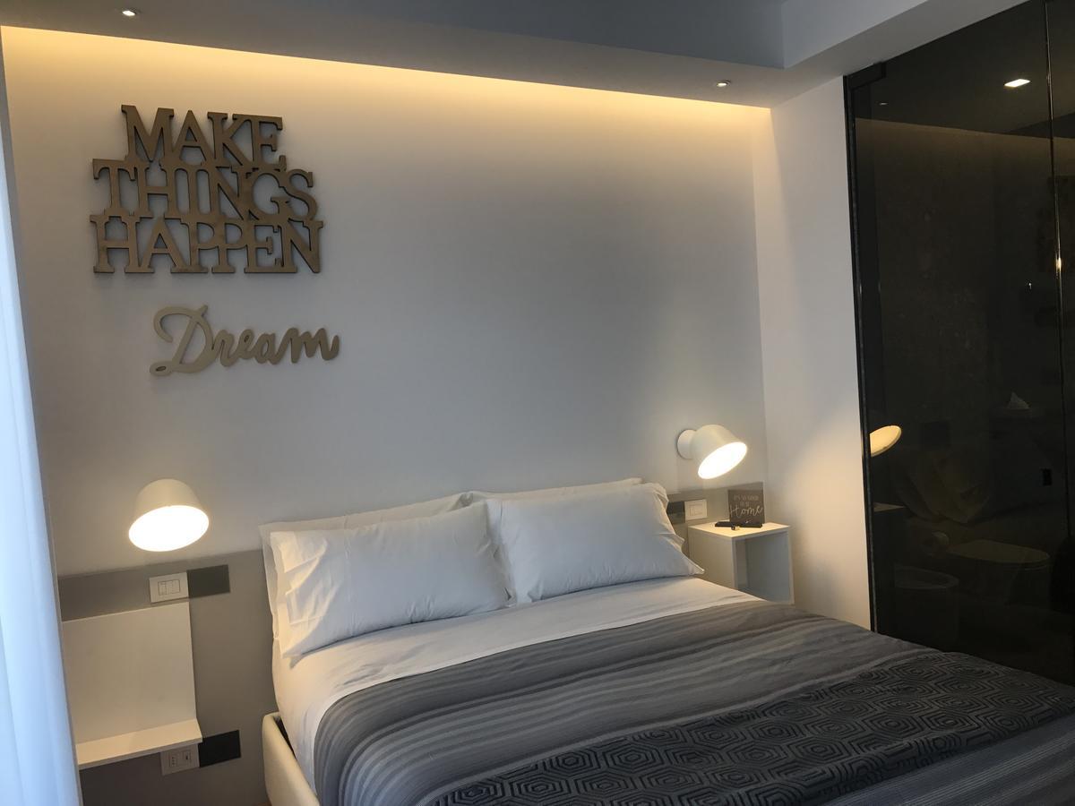 Myhome 75 Premium Luxury B&B Πεσκάρα Εξωτερικό φωτογραφία