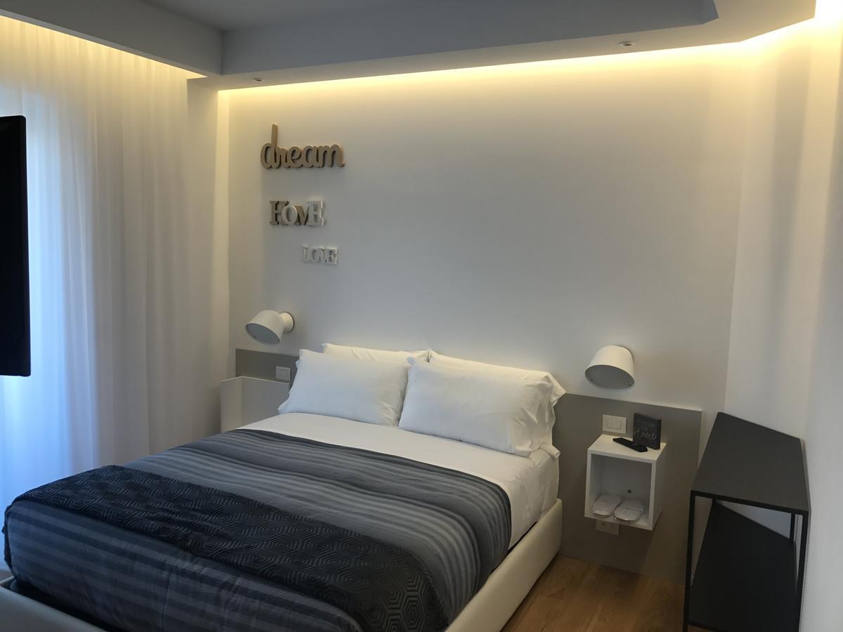 Myhome 75 Premium Luxury B&B Πεσκάρα Εξωτερικό φωτογραφία